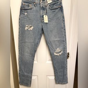 Levi’s 501 Skinny High Rise size 27x28 New with tags, never worn